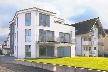 Attraktive 2-Zimmer-Wohnung mit Einbauküche und Balkon in Hanau