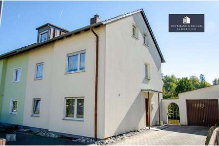 Haus zum Kaufen in Sulzbach-Rosenberg 220.000,00 € 155.84 m²
