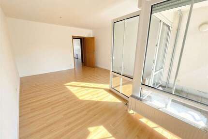 Wohnung zum Mieten in Chemnitz 290,00 € 58.02 m²