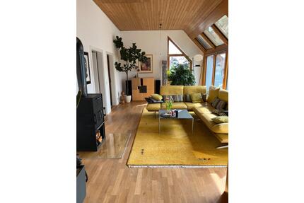 5-Zimmer Wohnung zur Miete - 1.600,00&nbsp;EUR Kaltmiete, ca.&nbsp; 143,00&nbsp;m&sup2; in Weissach (PLZ: 71287)