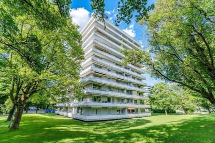 Sonniger Balkon! 1,5-Zimmer-Wohnung mit herrlichem Blick ins Grüne -TG-Stellplatz inklusive! - München Ramersdorf-Perlach