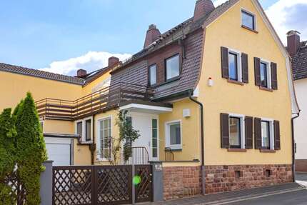 Haus zum Mieten in Dreieich 3.800,00 € 207 m²