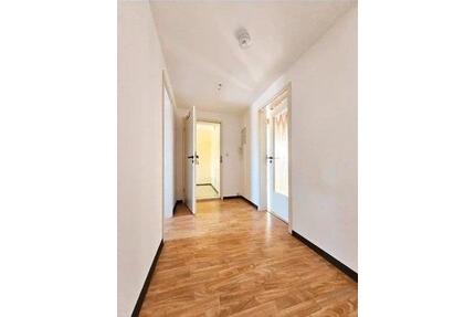 Attraktive 2-Zimmer-Maisonette-Wohnung in Aken zu vermieten - Dessau-Roßlau