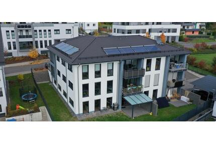Moderne 3 Zimmer Eigentumswohnung mit 2 Carports - Gummersbach Hepel