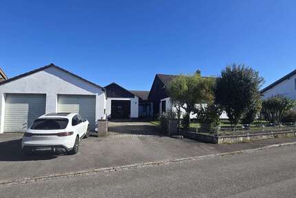 Haus zum Kaufen in Emmerting 460.000,00 € 180 m²