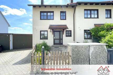 Haus zum Kaufen in Leinburg 388.000,00 € 140.35 m²