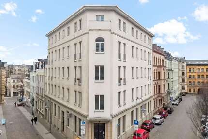 Wohnung zum Mieten in Halle 1.390,00 € 158 m²
