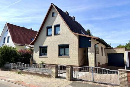 Haus zum Kaufen in Bremerhaven 333.000,00 € 127.58 m²