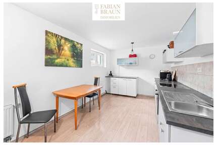 Haus zum Kaufen in Fürth 898.000,00 € 450 m²