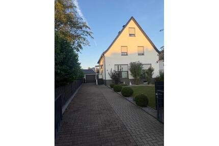 EinZweifamilienhaus von Privat - 630.000,00&nbsp;EUR Kaufpreis, ca.&nbsp; 100,00&nbsp;m&sup2;&nbsp;Wohnfl&auml;che in Soest (PLZ: 59494)