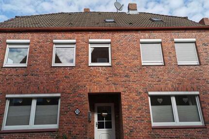 Charmantes Zweifamilienhaus mit zwei Wohneinheiten - Wilster