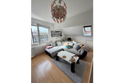 2 Zimmer DG Wohnung Hörde - 560,00&nbsp;EUR Kaltmiete, ca.&nbsp; 45,00&nbsp;m&sup2; in Dortmund (PLZ: 44263) Hörde