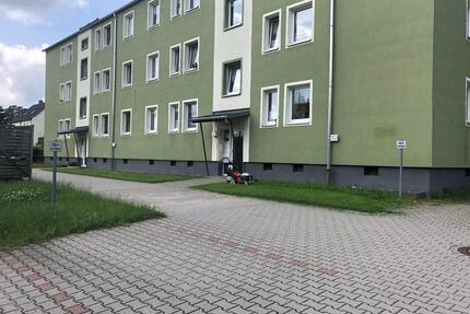 3 Raum Wohnung zum Selbstausbau gegen Kaltmietfrei - Grünhain-Beierfeld