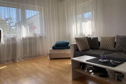 Ruhige 2-Raum Wohnung mit Terrasse in Oberstenfeld