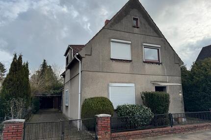 Haus auf 1.053 Qm + separates 1.020 Qm Flurstück - Bremen Blumenthal