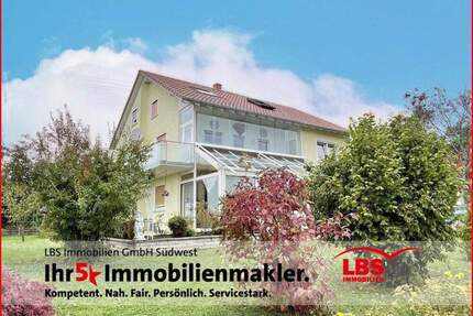 Teil-saniertes 3-Familienhaus mit Wintergarten+Werkstatt+Doppelgarage in ruhiger Lage - Stetten Glashütte