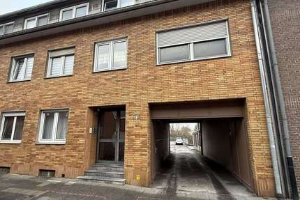 Wohnung zum Kaufen in Alsdorf 120.000,00 € 67 m²