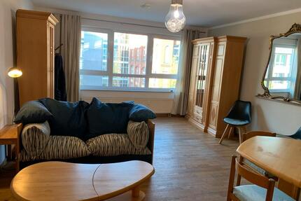 möblierte 3,5-Zimmer-Wohnung - 2.145,00&nbsp;EUR Kaltmiete, ca.&nbsp; 90,00&nbsp;m&sup2; in Berlin (PLZ: 10409) Pankow
