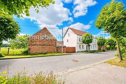 Haus zum Kaufen in Lutherstadt Wittenberg 215.000,00 € 235 m²
