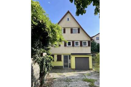 Haus zum Kaufen in Heubach 150.000,00 € 105.89 m²