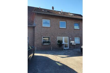 Schöne 2-Zimmer DG-Wohnung in Neudorf-Platendorf - Sassenburg