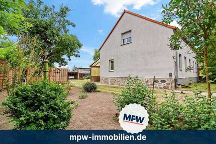Haus zum Kaufen in Schönefeld 525.000,00 € 180 m²