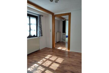 3 ZKB in Winnweiler - 1.000,00&nbsp;EUR Kaltmiete, ca.&nbsp; 115,00&nbsp;m&sup2; in Winnweiler (PLZ: 67722)