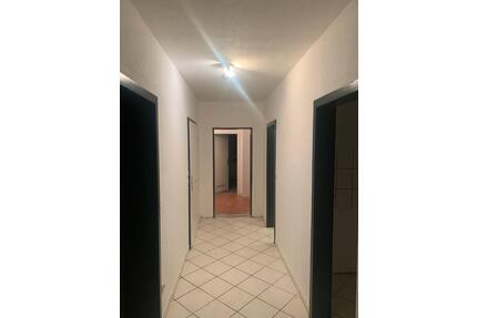 Wohnung in Altena Stadtnähe 120 qm - Nachrodt-Wiblingwerde