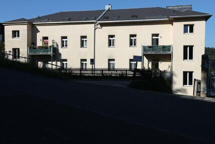 2-Raum-Wohnung - 243,00&nbsp;EUR Kaltmiete, ca.&nbsp; 43,00&nbsp;m&sup2; in Greiz (PLZ: 07973)