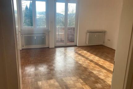 3 Zimmer Wohnung mit großem Balkon in 84104 Tegernbach - Rudelzhausen