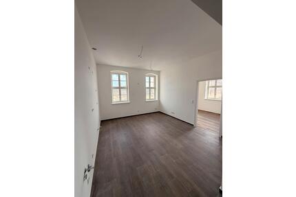 Charmante Maisonettewohnung - 728,00&nbsp;EUR Kaltmiete, ca.&nbsp; 91,00&nbsp;m&sup2; in Alsleben (Saale) (PLZ: 06425)