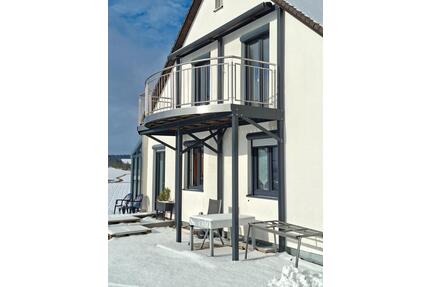 Liebevoll kernsanierte 3,5 Zimmerwohnung zu vermieten - Bad Abbach