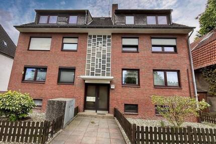 Ansprechende Wohnung in einem Sechs-Parteien-Haus - Wilhelmshaven Neuengroden