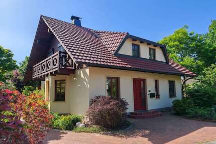 Haus zum Kaufen in Cottbus 485.000,00 € 141 m²