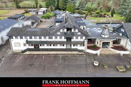 Traumhaftes Anwesen mit Pferdestallungen, Gewebeflächen und 2 Wohneinheiten in Sievershütten