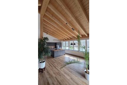 Wohnung zu Vermieten - 1.100,00&nbsp;EUR Kaltmiete, ca.&nbsp; 86,00&nbsp;m&sup2; in Aichstetten (PLZ: 88317)