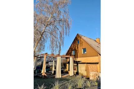 Freistehendes Einfamilienhaus mit großem Grundstück - Lamspringe