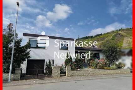 Haus zum Kaufen in Leutesdorf 320.000,00 € 145 m²