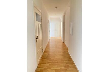 Freundliche 3-Raum Wohnung im Altbau mit gestaffelter Einstiegsmiete - Wittenberg Lutherstadt
