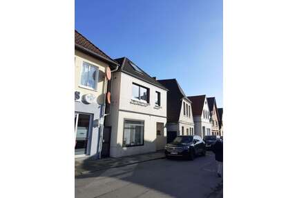 Haus zum Kaufen in Hoya 142.000,00 € 200 m²