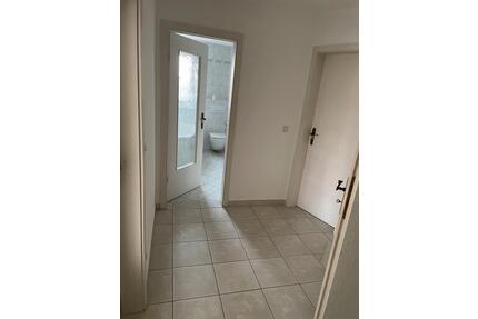 Vermiete 2-Raumwohnung - 600,00&nbsp;EUR Kaltmiete, ca.&nbsp; 62,00&nbsp;m&sup2; in Güstrow (PLZ: 18273)