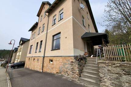 Großzügige 5-Raum-Wohnung von privat sucht nette Mieter - Lauter-Bernsbach OT Oberpfannenstiel