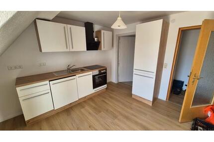 Trossingen 2 Zi Dach.Whg. renoviert,gr.Dachterrasse 650 €