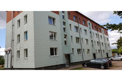 Schöne große Dreiraumwohnung in 17237 Warbende , Dorfstraße 36 - Blankensee