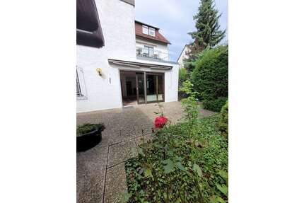 Haus zum Mieten in Wiesbaden 1.700,00 € 140 m²