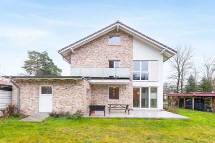 Haus zum Kaufen in Eggersdorf 799.000,00 € 229.08 m²