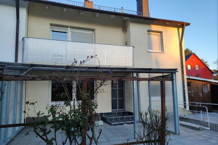 Reihenhaus mit Garten in Nürnberg-St. Leonhard zu vermieten