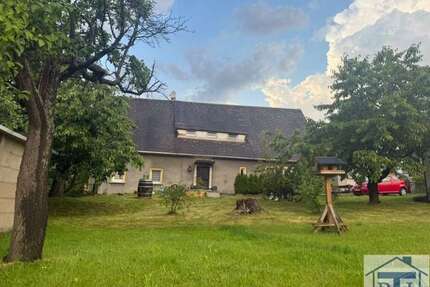 Haus zum Kaufen in Kottmar 109.000,00 € 235 m²