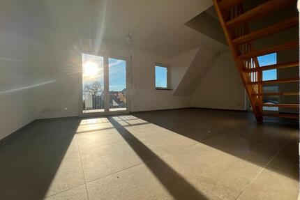 Erstbezug: Moderne Maisonettewohnung mit hochwertiger Ausstattung - Rosengarten