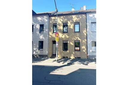 Haus zum Kaufen in Mönchengladbach 195.000,00 € 135 m²